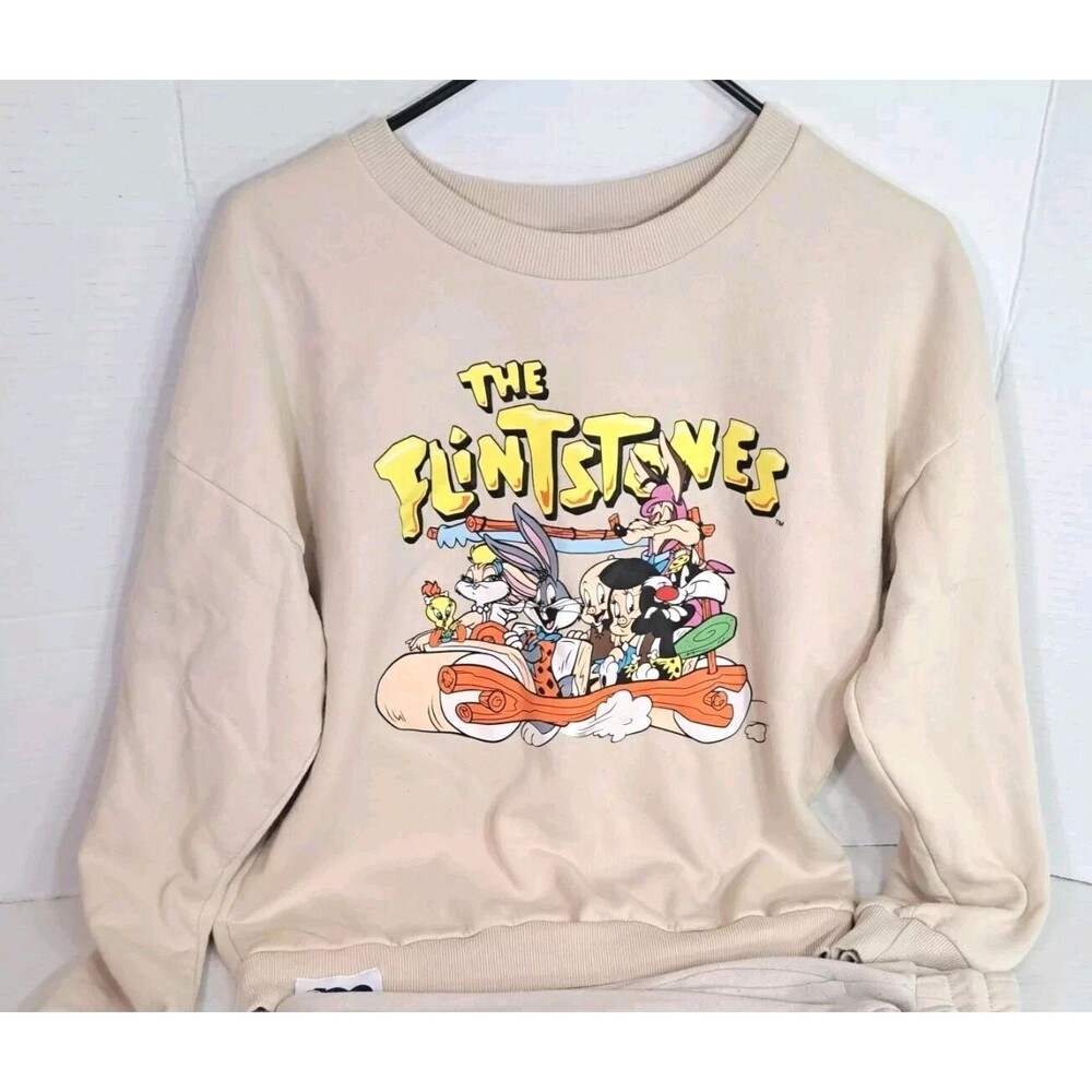 WB 100 Looney Tunes Flintstones Sweatshirt Juniors Medium Bugs Lola Tweety Porky